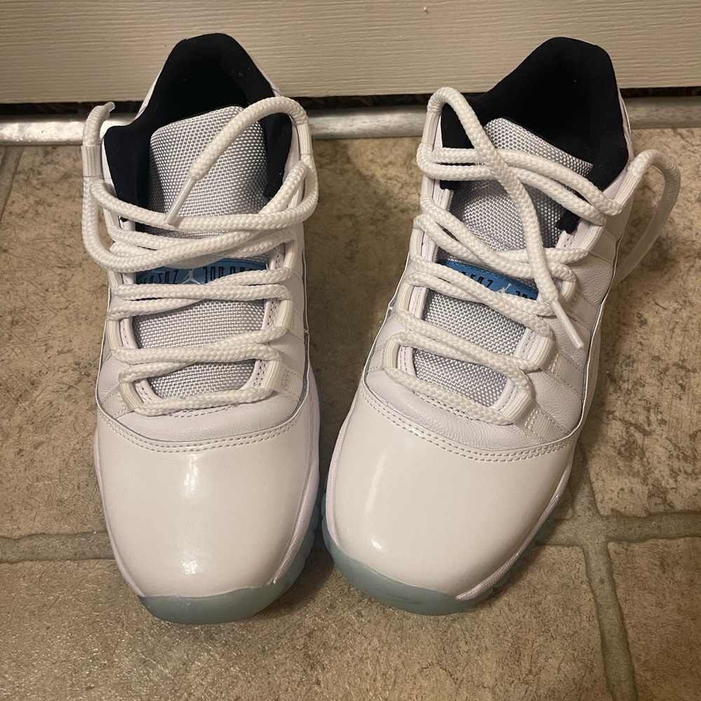 Air Jordan retro 11 Low (Grade school) 7Y